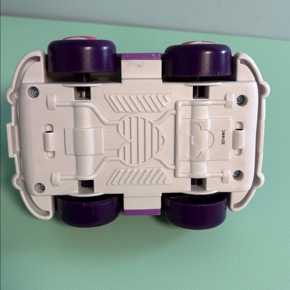 Fisher Price Minnie Mouse Convertible Bowtique Car, Kids Toy Vehicle - Picture 5 of 5